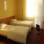 Elit Hotel